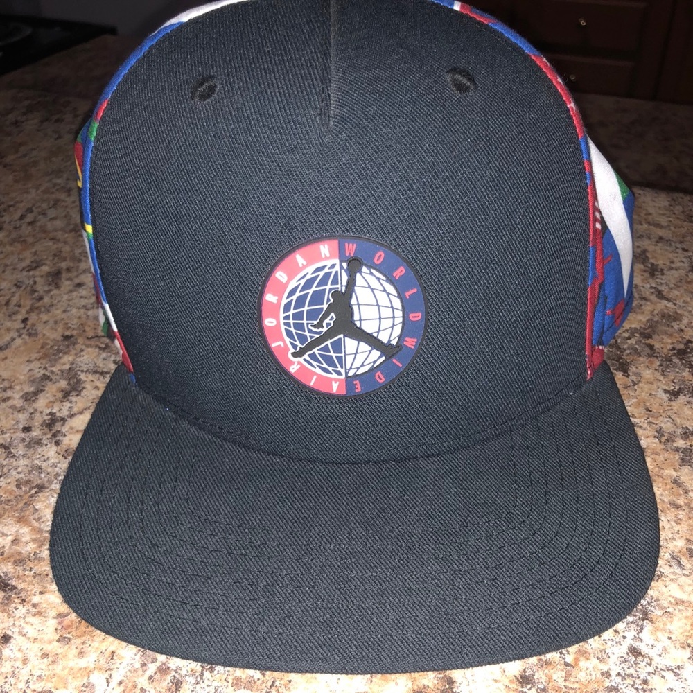 Air Jordan World Wide Snap Back with Country Flags